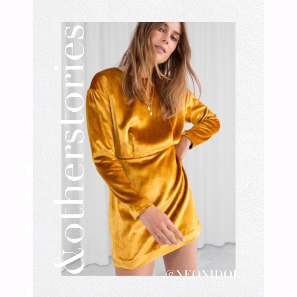& Other Stories US Size 4 Gold Velvet Dress